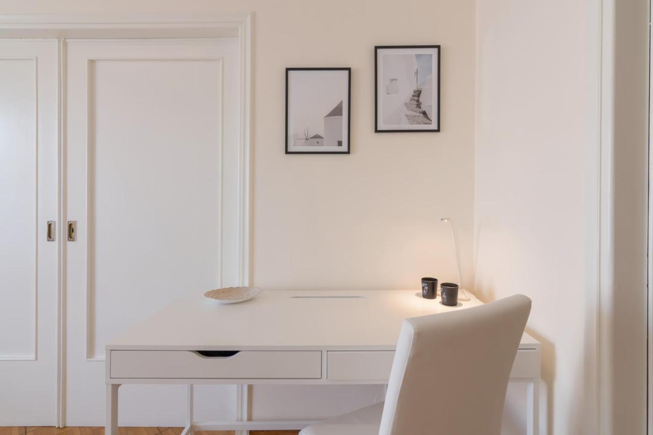Phaedrus Living: City Center Flat Michalakopoulou Atenas Exterior foto